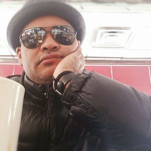 Meet your Posher, Elis ambioris